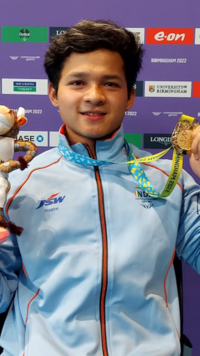 <i class="tbold">jeremy lalrinnunga</i>: Inspirational story of CWG 2022 gold medal winner