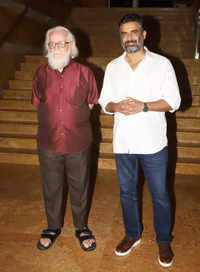 Check out our latest images of <i class="tbold">nambi narayanan</i>