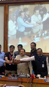 ​Union minister <i class="tbold">jitendra singh</i> had said India is set to script history by launching its first private rocket.