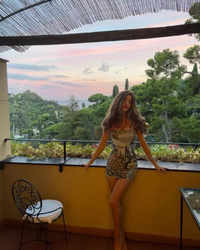 Stylish photos of <i class="tbold">tamara</i> Francesconi prove that she's a true fashionista