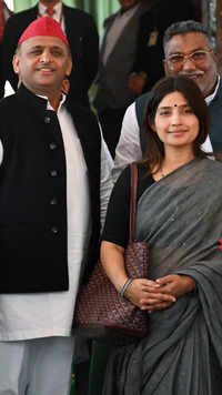 <i class="tbold">dimple yadav</i>'s smiling return to Lok Sabha
