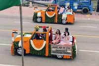 Check out our latest images of <i class="tbold">70th republic day</i>
