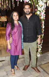 New pictures of <i class="tbold"> kunal roy kapur</i>