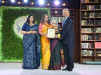Lifetime Achievement Award 2023 given to Shashi Deshpande