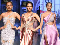 ​<i class="tbold">Bombay Times</i> Fashion Week: Anjum Qureshi's glamorous display of gowns​