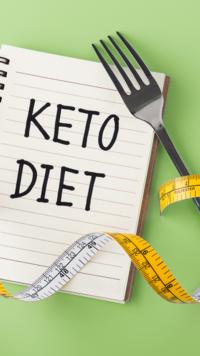15 foods to eat on the <i class="tbold">keto diet</i>