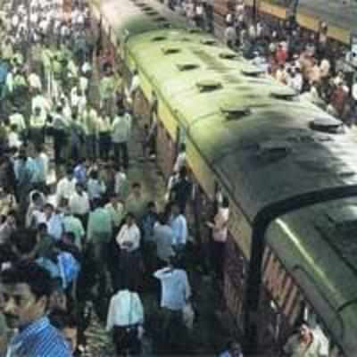 Rly places passengers in pvt insurer's hands