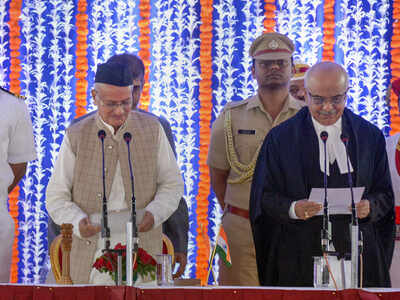 Bhagat Singh Koshyari takes oath as Maharashtra Governor