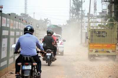 Bengaluru's Whitefield residents join hands to sweep off dust