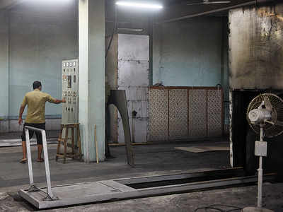 Shivaji Park crematorium worker tests positive