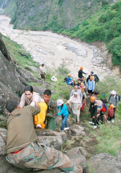 Centre should coordinate with U'khand, HP for relief efforts'