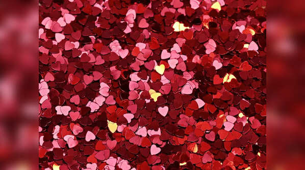 Tarot card reader predicts your love horoscope