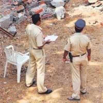 Gritty Andheri residents foil attempt to grab plot