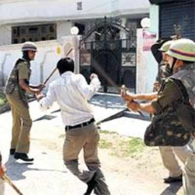 Violence continues in Bareilly despite curfew
