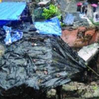 Rain lashes Thane, puts city out of gear