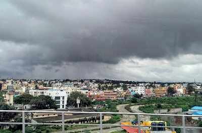 Bengaluru to witness cold winds, light drizzles