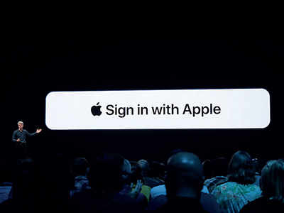 Apple takes on FB, Google with secure web sign-on