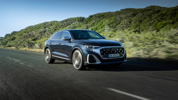 Audi SQ8 performance SUV launch tomorrow: V8 with 500hp!