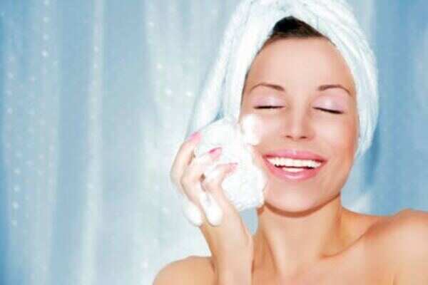 6 Ways to have a clear skin in summer