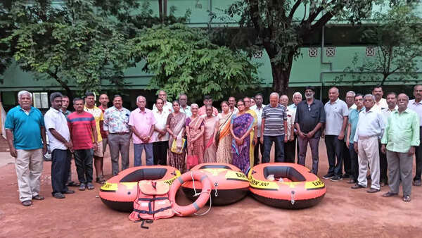 Tansi Nagar ready with boats, life jackets, rescuers