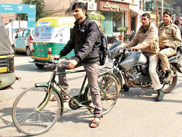 What keeps Vyapam whistleblower Ashish Chaturvedi going