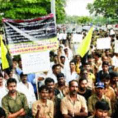 Thane Autos demand fare hike