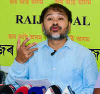 Akhil seeks Gaurav resignation as state Cong chief after poll defeat