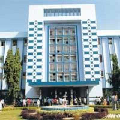 Andhra govt threatens junior docs with ESMA
