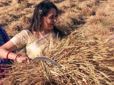 Hema Malini gets trolled for her farm girl pictures on social media