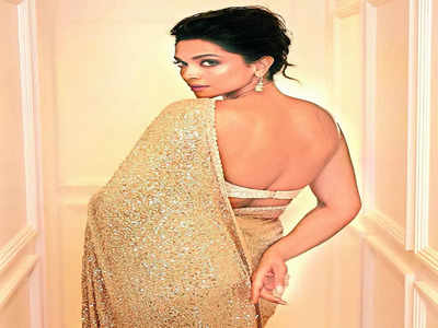 Stunner cuts a sari figure