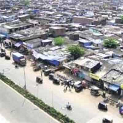 Cong revives '˜protect slums' slogan