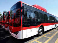 City backs Modi&rsquo;s public transport appeal, seeks buses till midnight