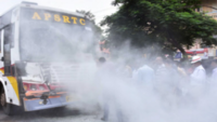 APSRTC bus collides with two auto-rickshaws, one killed 