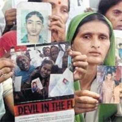 Case against Nithari victims for going on hunger strike