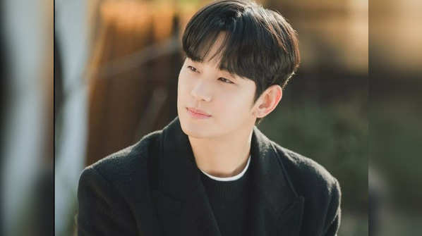 Queen of Tears, It's Okay to Not be Okay and more: Kim Soo Hyun's diverse dramas that you add to you binge-watch list!