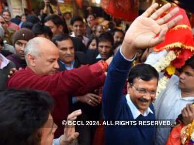 Arvind Kejriwal set to take oath as Delhi Chief Minister, tight security at Ramlila Maidan