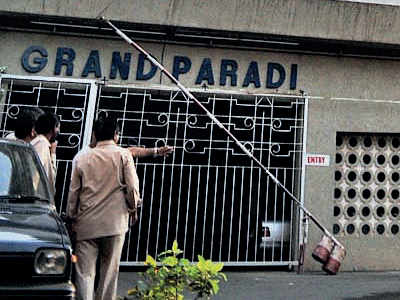 Grand Paradi Society: HC quashes order dissolving managing committee