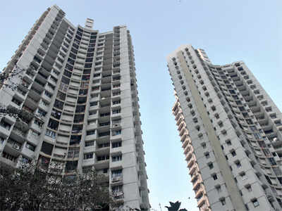 Twin Towers Woman Jumps To Death From 23rd Floor In Prabhadevi