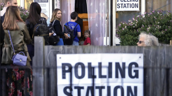 Voting begins in UK