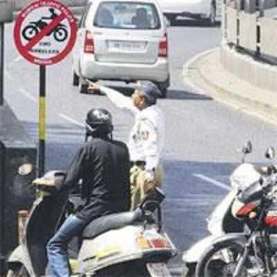 PIL against ban on two-wheelers on JJ Flyover