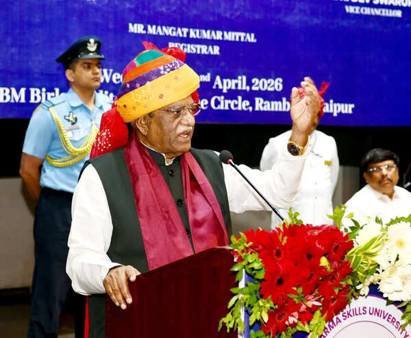 Raj Guv instructs universities to make annual convocation ceremony mandatory