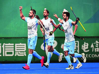 India reclaim hockey gold with 5-1 victory