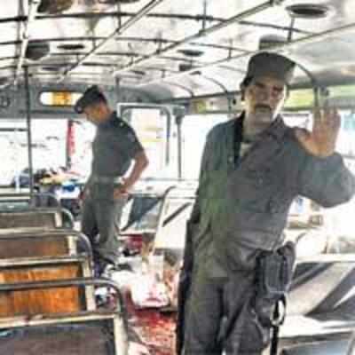 21 killed in bus blast in Sri Lanka