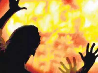 Bengaluru: Man burnt alive in abandoned car