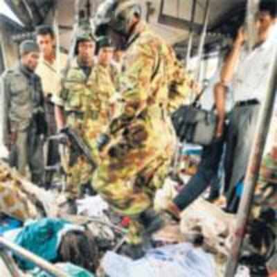Commuter train bombed in Sri Lanka