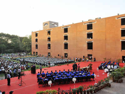 Gujarat High Court notices to Centre, IIM Ahmedabad on PIL for quota in doctoral course