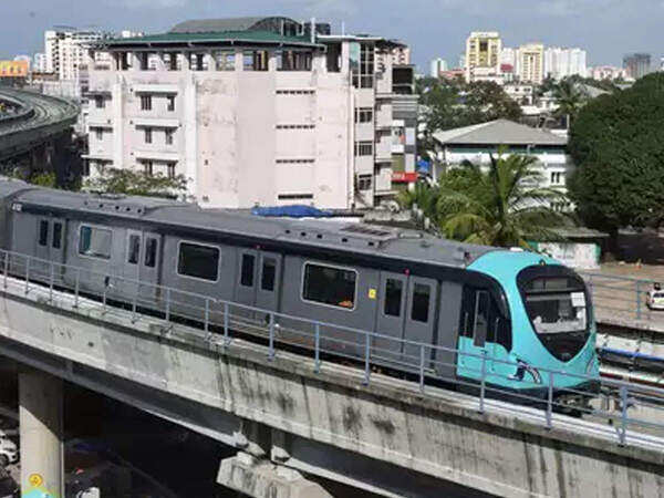 Kochi Metro ready for commercial operations between Aluva and Petta