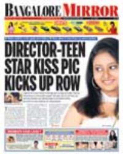 Director-teen star kiss pic kicks up row