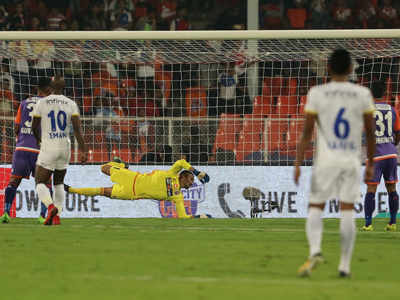ISL: Emiliano Alfaro’s double helps FC Pune City beat Mumbai City FC and win Maharashtra Darby