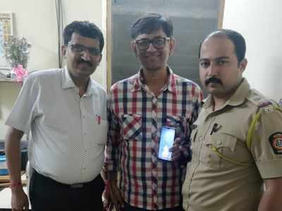 Aarey Colony police help trace a girl's lost phone in 12 hours